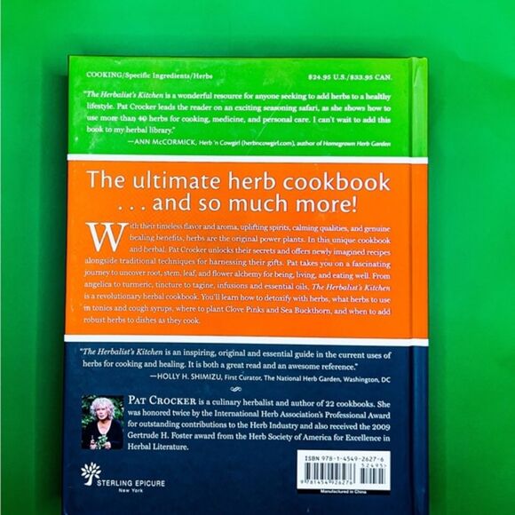 The Herbalist Kitchen: Cooking and Healing with Herbs Cookbook | Pat Crocker - Picture 2 of 2